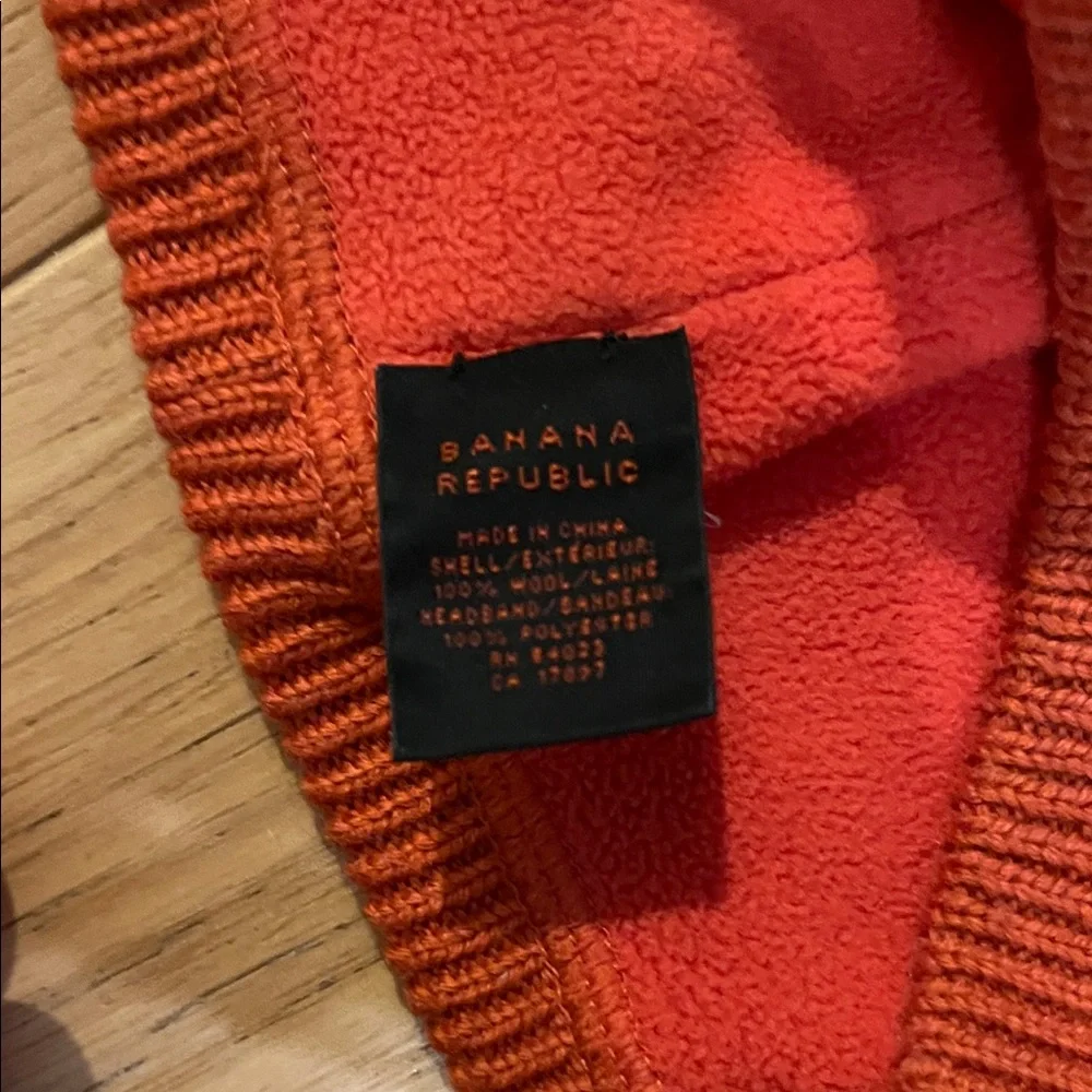 Banana Republic Bold Orange Beanie - Picture 2 of 12